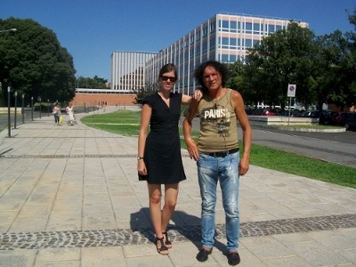 MOMENTIVARI24